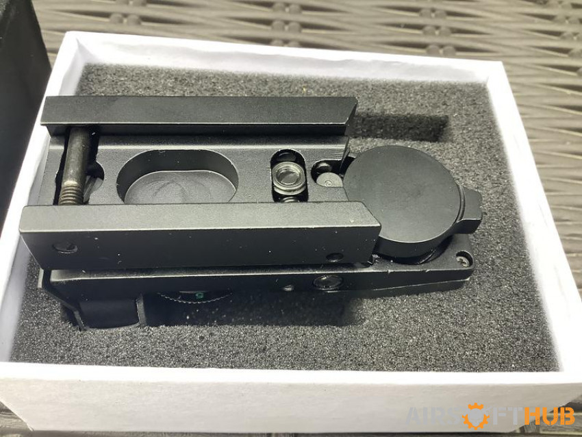 ESSLND Red Dot sight - Used airsoft equipment