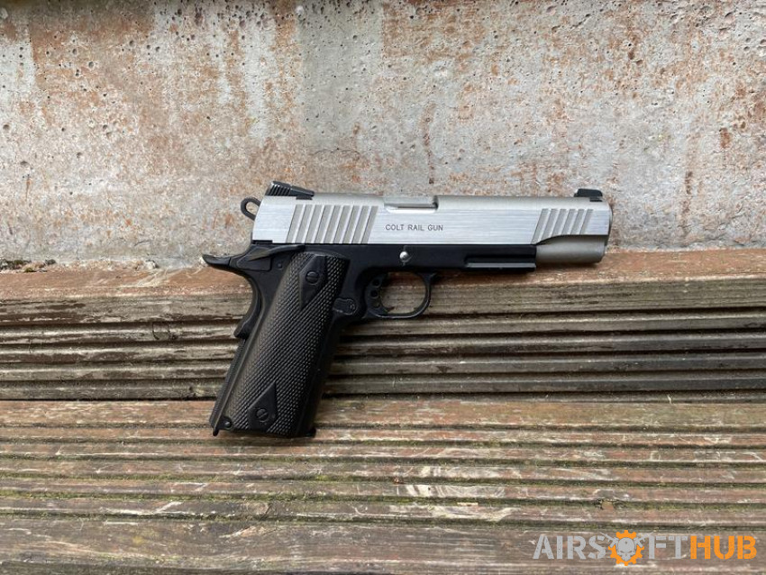 Cybergun Colt 1911 co2 GBB - Used airsoft equipment