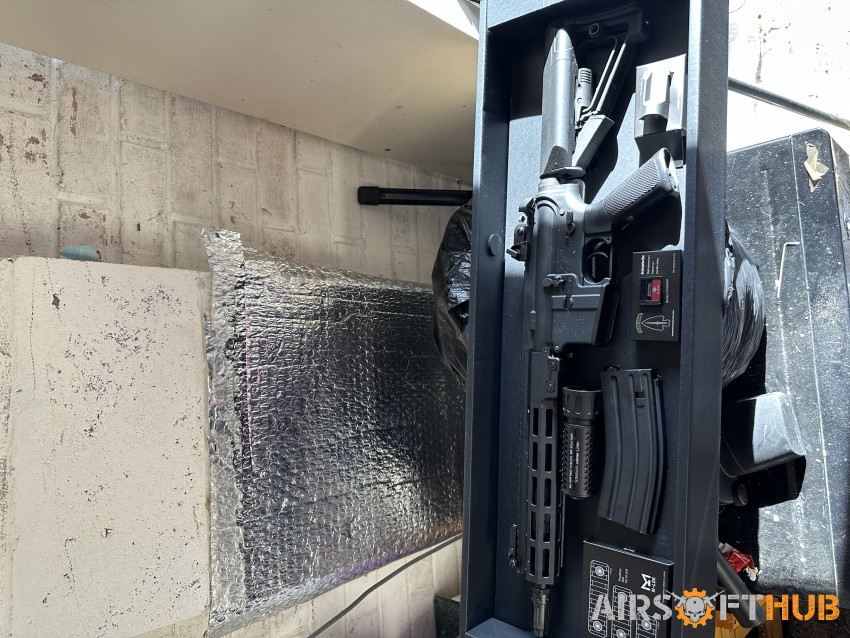 Tokyo marui urg-i 11.5 inch bl - Used airsoft equipment