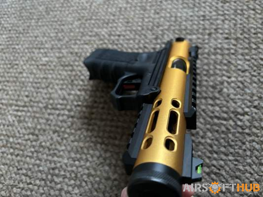 We galaxy Gbb gold - Used airsoft equipment