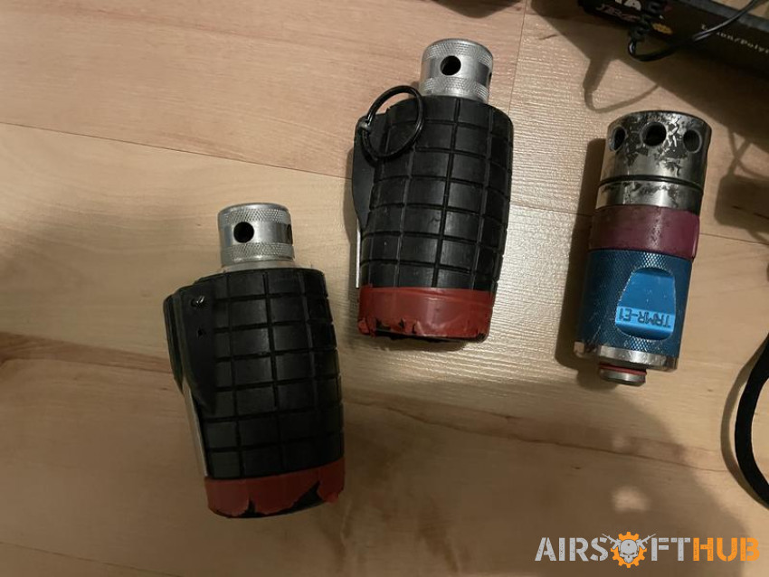 Reusable pyros - Used airsoft equipment