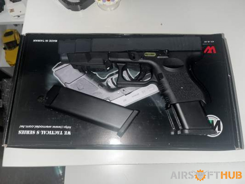 WE Glock 33 - Used airsoft equipment