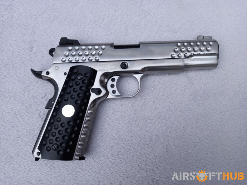 WE KNIGHT HAWK 1911 SILVER. - Used airsoft equipment