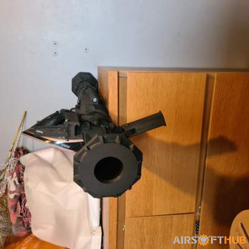 Anti tank launcher - Used airsoft equipment