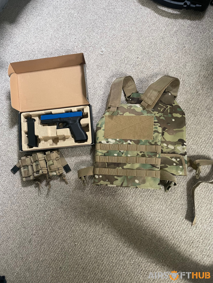 WE-EU17 gen4 blue + more - Used airsoft equipment