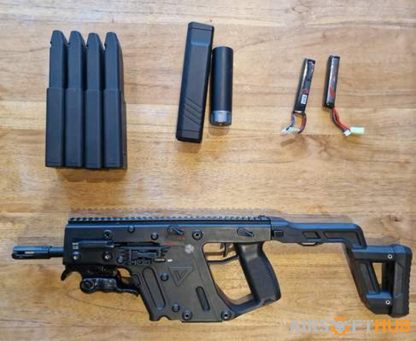 Krytac Kriss Vector + Extras - Used airsoft equipment