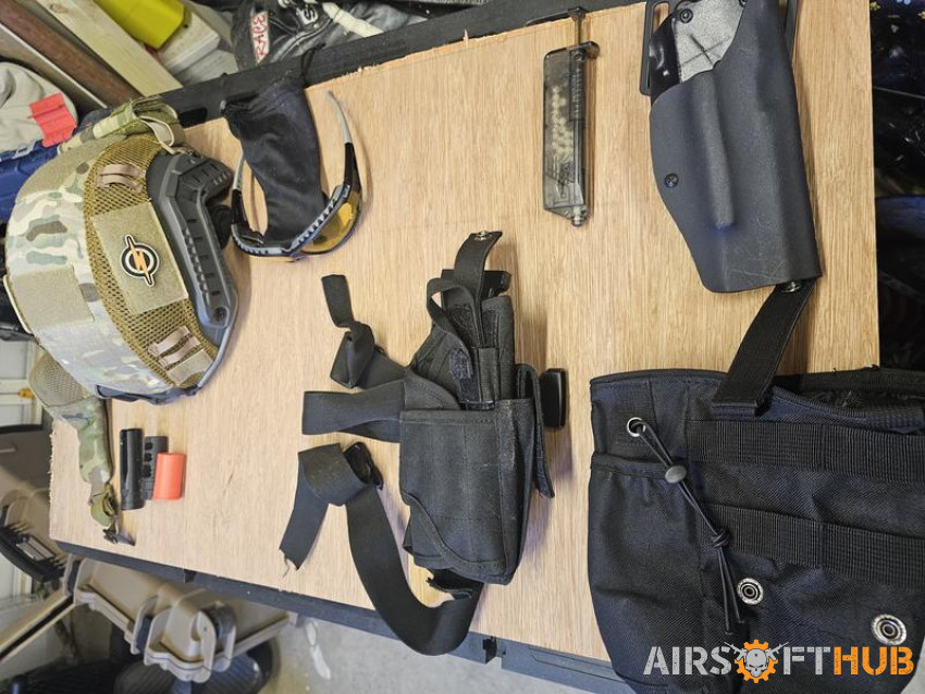 bundle - Used airsoft equipment