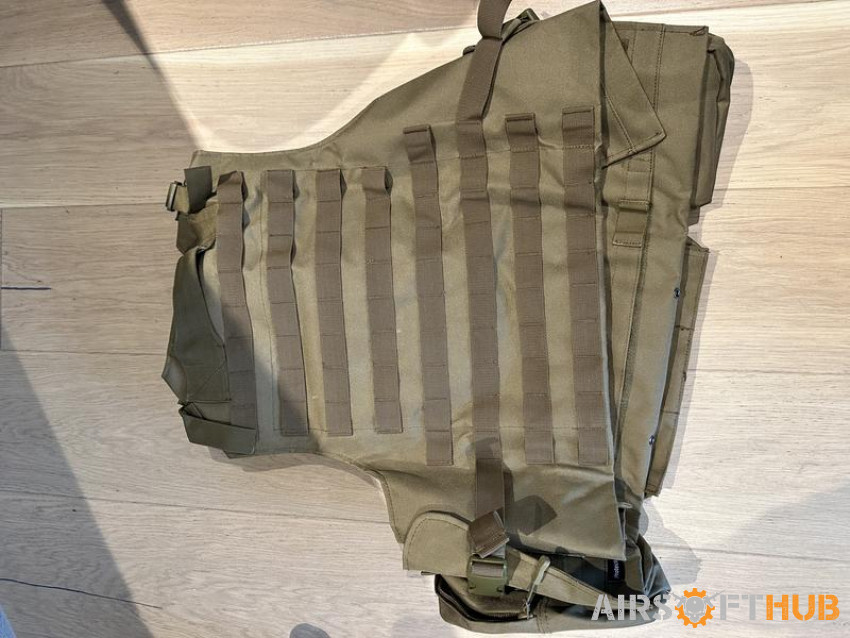 Tactic Military Vest - Used airsoft equipment