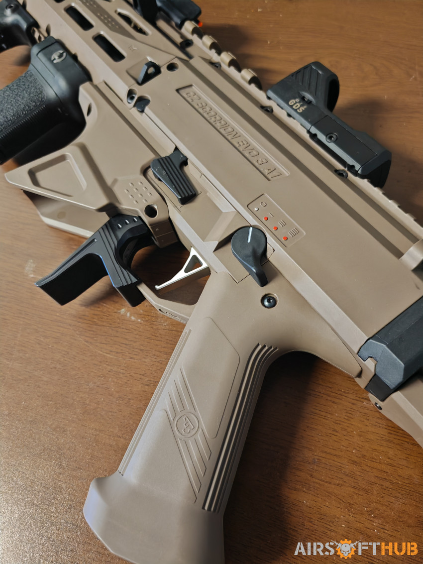 Scorpion Evo 3 ATAK BUNDLE - Used airsoft equipment