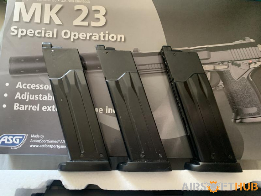 Mk23 pistol 3 mags - Used airsoft equipment