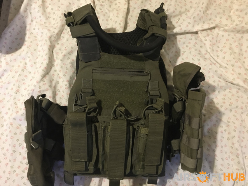 Plate Carrier Full Set up - Used airsoft equipment