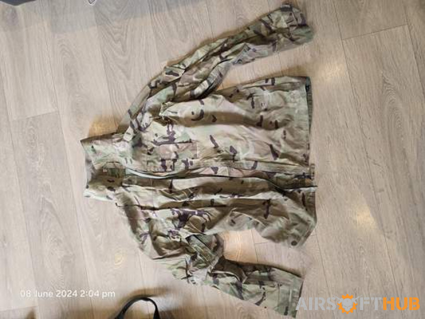 Tac bag full of items - Used airsoft equipment