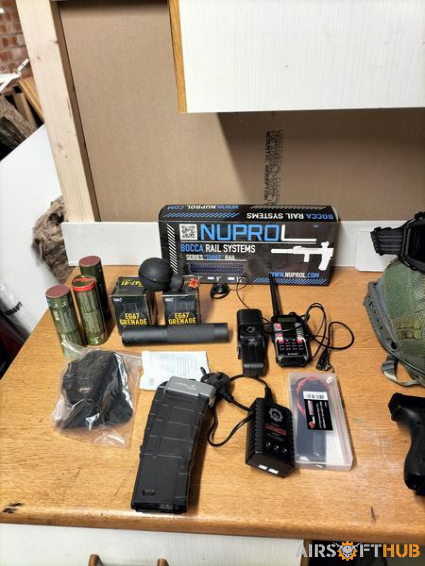 Airsoft bundle items - Used airsoft equipment