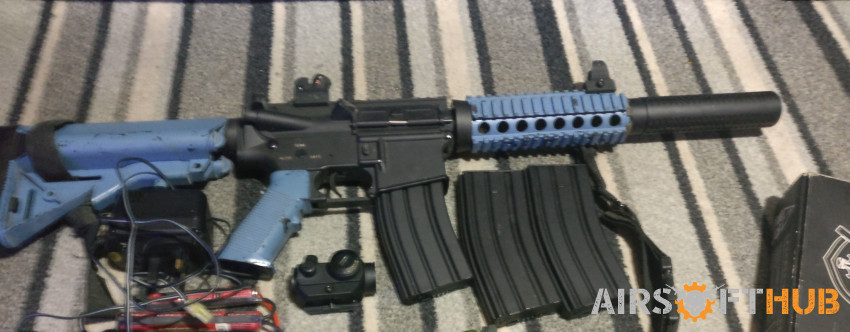 SRC M4 + extras - Used airsoft equipment