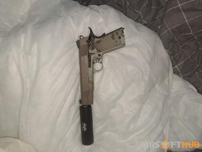 WE Raven 1911 Camoflauge(BIO) - Used airsoft equipment
