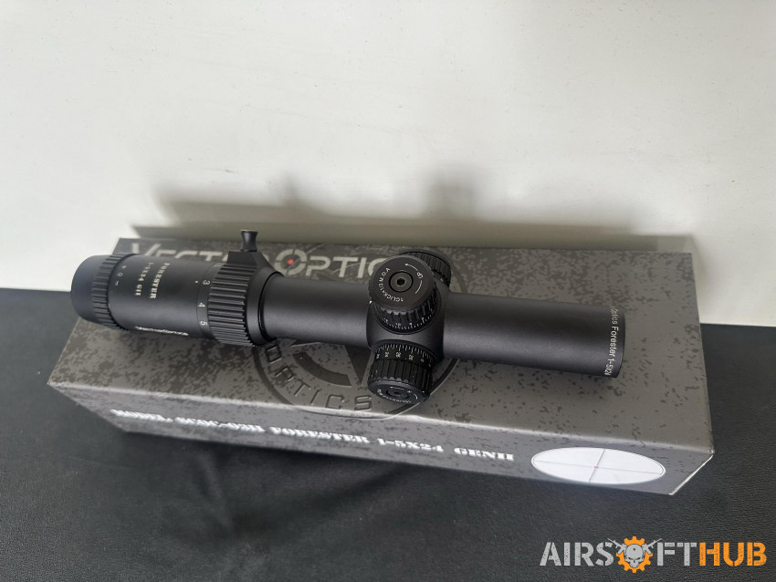 SCOPE VOptics Forester 1-5x24 - Used airsoft equipment