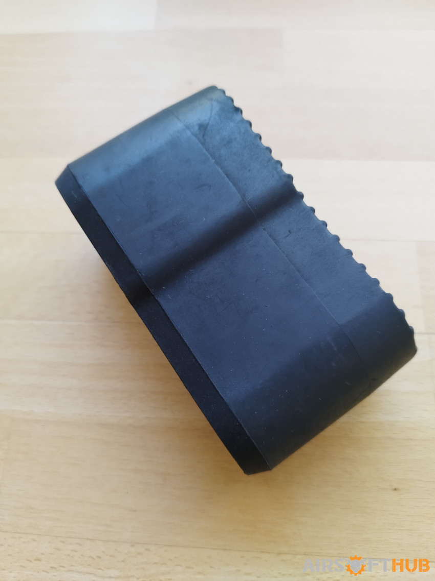 P90 stock pad - Used airsoft equipment