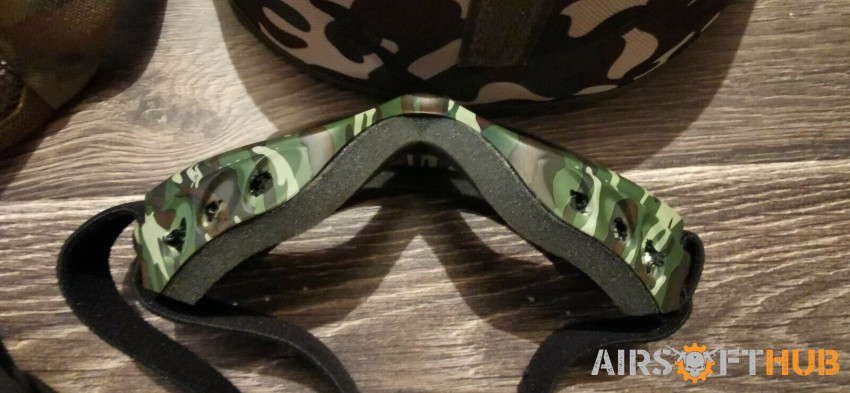mask and goggles/glasses - Used airsoft equipment
