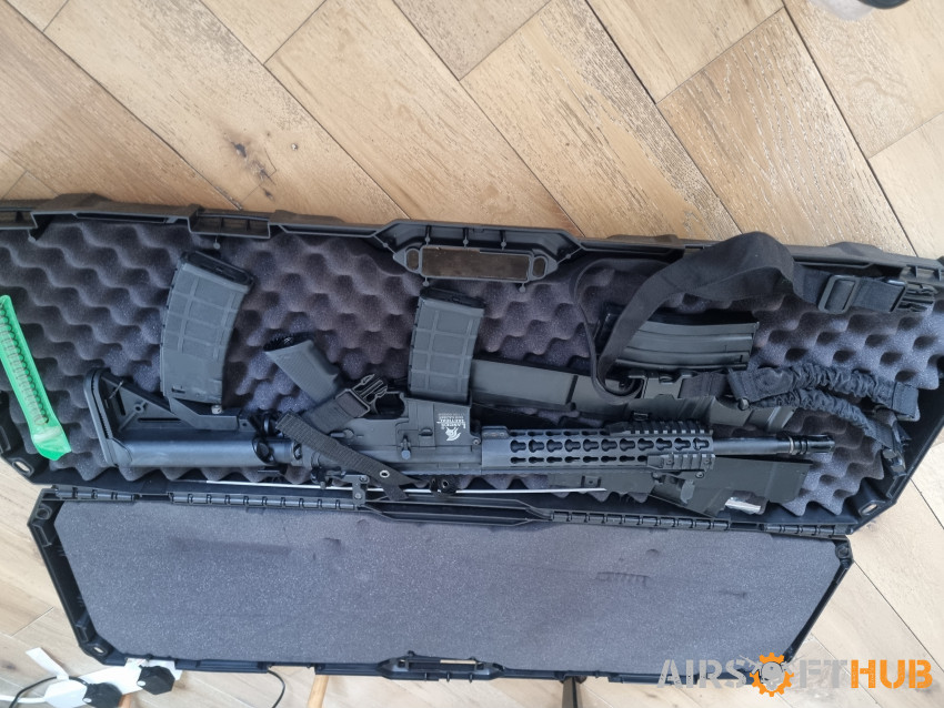 Lancer Tactical 6mm Caliber - Used airsoft equipment