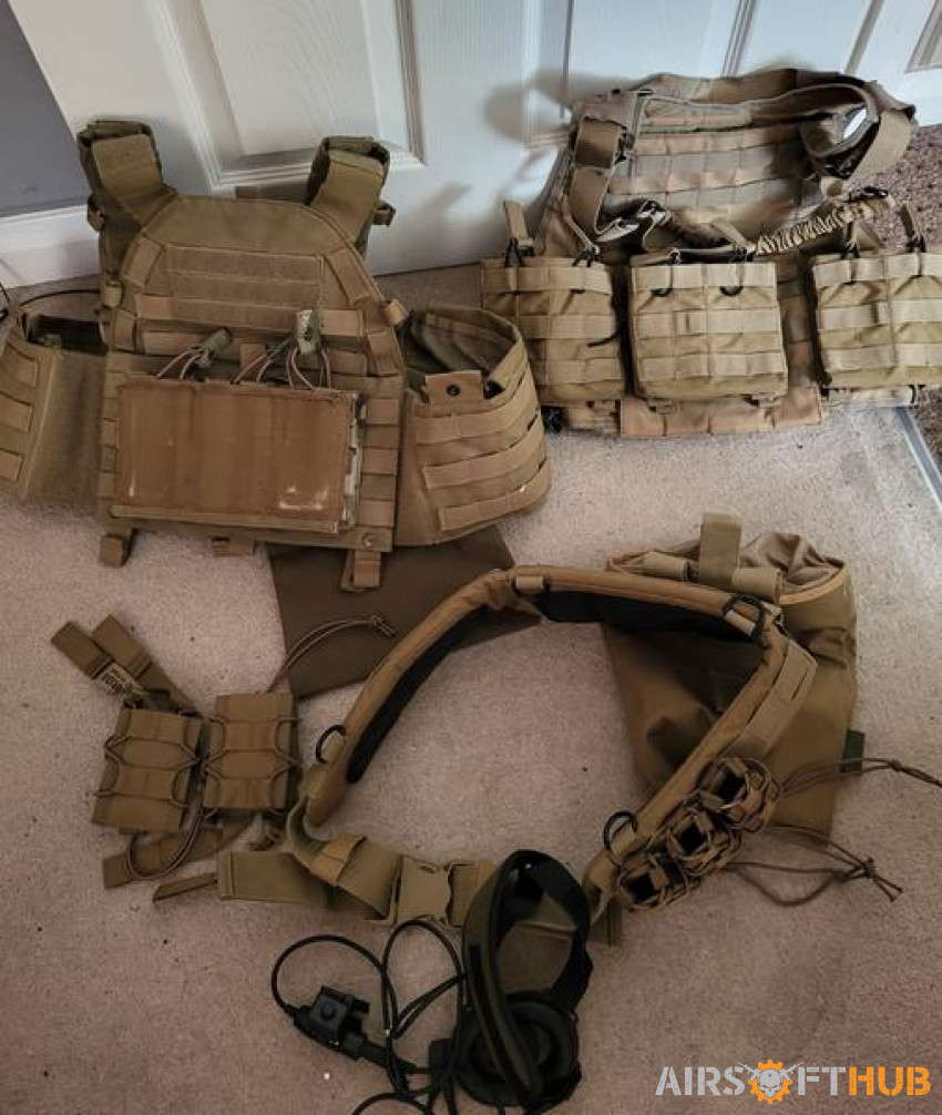 2x plate carriers, battle belt - Used airsoft equipment
