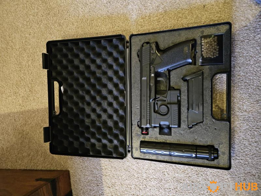 Socom mk23 pistol - Used airsoft equipment