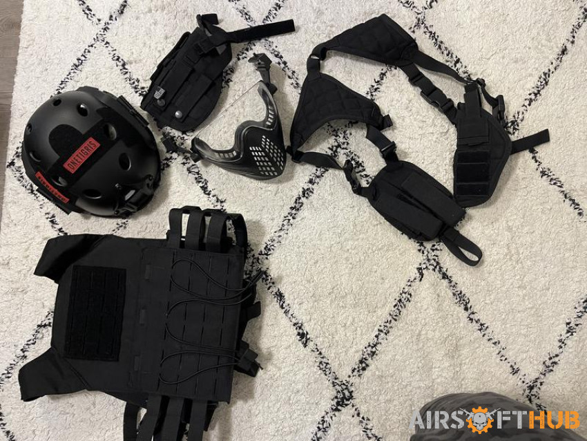 Airsoft bundle - Used airsoft equipment