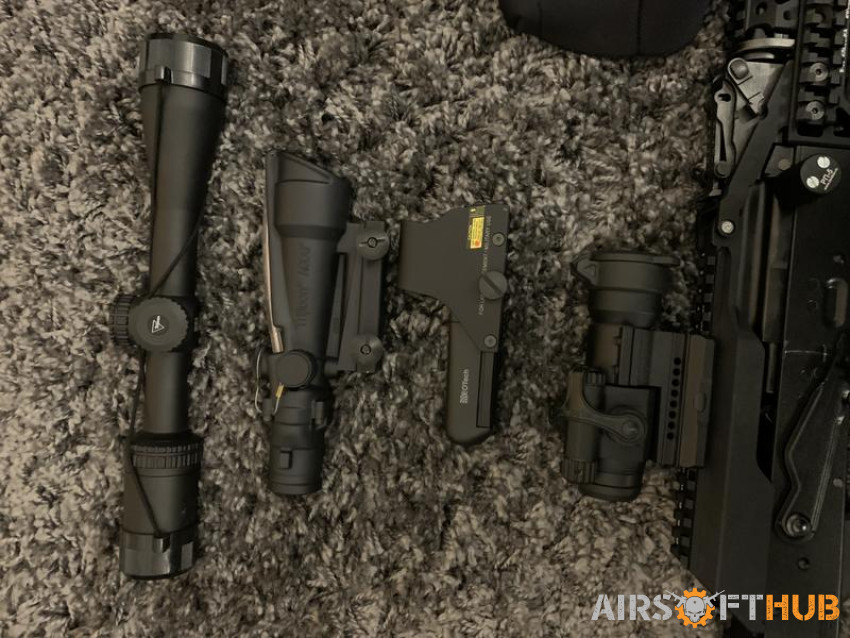 Bunch of sights for sale - Used airsoft equipment