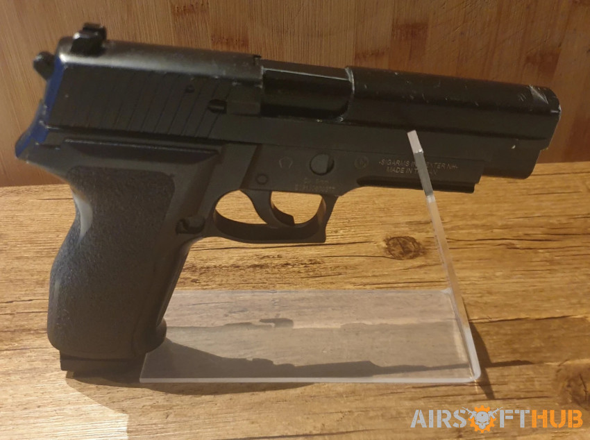 Tokyo Marui SIG Sauer P226 - Used airsoft equipment