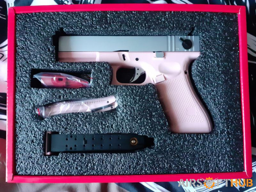 Raven Eu18 Pink - Used airsoft equipment