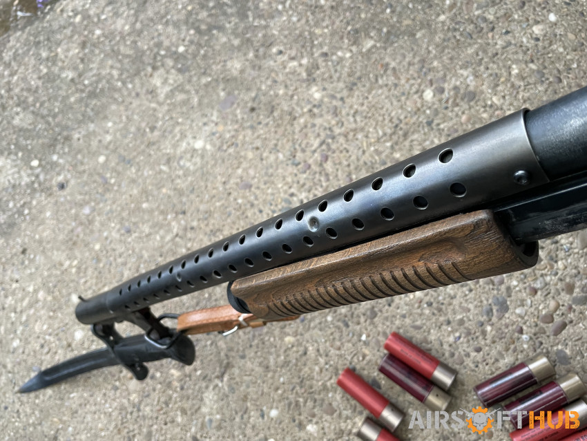 Metal & Wood Gas Trenchgun - Used airsoft equipment