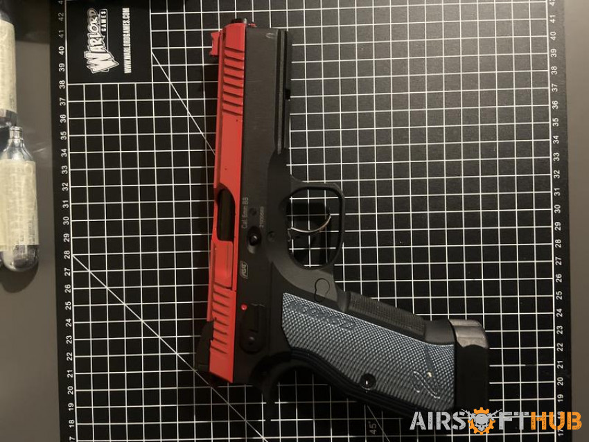 CZ Shadow 2 Two Tone - Used airsoft equipment