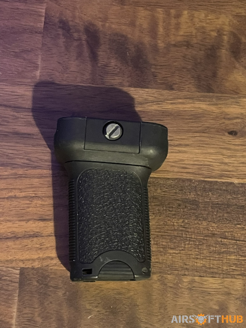 BCM Gunfighter Style Grip - Used airsoft equipment