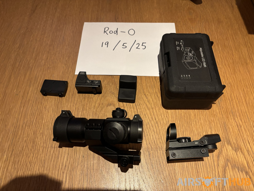 Red dot sights x3 - Used airsoft equipment