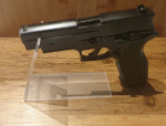Tokyo Marui SIG Sauer P226 - Used airsoft equipment