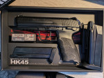 Tm HK 45 with 2 mags - Used airsoft equipment