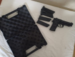 Baretta M9 + 4 mags - Used airsoft equipment