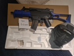 CM011 G36C + FULL FACE PROTECT - Used airsoft equipment