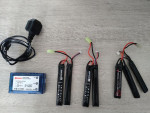 Lipo batteries + Charger - Used airsoft equipment