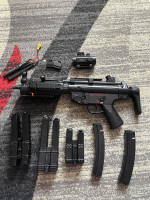 MP5 with mags - Used airsoft equipment