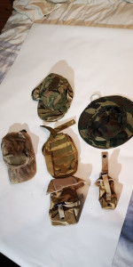 Various clothing/vests - Used airsoft equipment