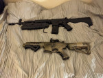 Two Airsoft rifles - Used airsoft equipment
