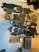 Bag of Pouches/Holsters Etc - Used airsoft equipment