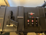 We Glock 17 with 4 mags - Used airsoft equipment