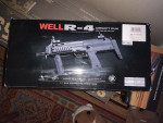 Well R-4 - Used airsoft equipment