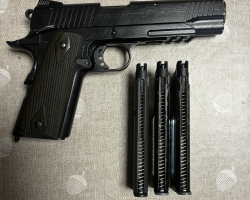 Cybergun Colt 1911 - Black co2 - Used airsoft equipment