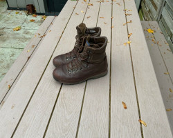 ALTBERG DEFENDER BOOTS 9M - Used airsoft equipment