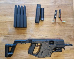 Krytac Kriss Vector + Extras - Used airsoft equipment