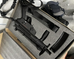 WELL G55 GBB MP5 with 1 mag - Used airsoft equipment