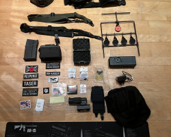**ASSORTED ITEMS** - Used airsoft equipment