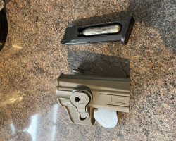 CZ09 Co2 mag & holster - Used airsoft equipment